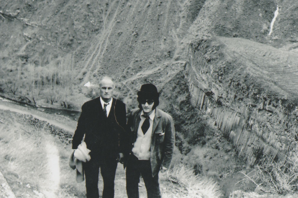 Գառնիի Սեղանասարին դիմաց, 1978