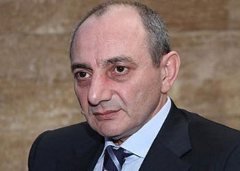 «Խաղաղութիւնը Մեզ Համար Գլխաւոր Արժէքներից Ու Նպատակներից Մէկն Է»  Հարցազրոյց Լեռնային Ղարաբաղի Նախագահ Բակօ Սահակեանի Հետ