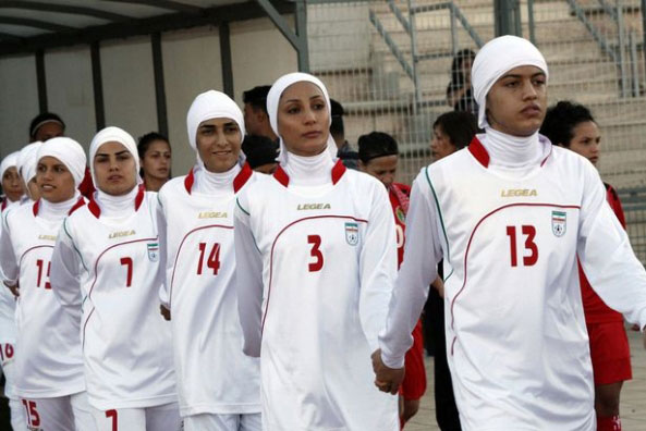 iran-women-team_10-05-15