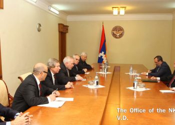 Բակօ Սահակեան Առաջարկներ  Ներկայացուցած Է Համանախագահներուն