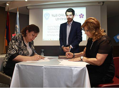 12118761_891298894240120_4206207900058086146_n