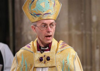 Փարիզի Յարձակումները Արքեպիսկոպոսը Մղեցին «Կասկածելու» Աստուծոյ Գոյութեան