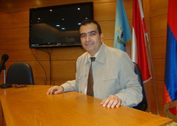 Լիբանանահայ Օգնութեան Խաչ. Դասախօսութիւն «Աղբերու Կուտակումը Եւ Մեր Առողջութիւնը» Նիւթով