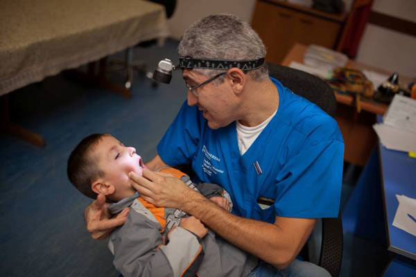 Glendale-Adventist-Doctors-in-Noyemberyan