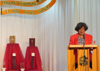 Թարգմանչաց Տօնը Սրբոց Հռիփսիմեանց Բարձրագոյն Վարժարանին Մէջ