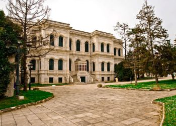 Էրտողան Եըլտըզ Պալատը Պիտի Վերածէ  Իր Աշխատանքային Գրասենեակին