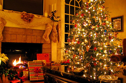 52852-Ornament-Christmas-Tree