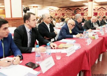 Գաղութէ-Գաղութ