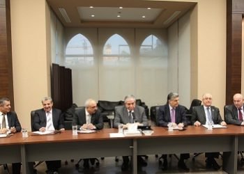 Մուսթաքպալ Պլոքը Կոչ Կ՛ուղղէ Նախագահական  Թափուր Աթոռի Երեւոյթին Վերջ Տալու Իմաստով  Հարիրիի Ջանքերուն Անսալու