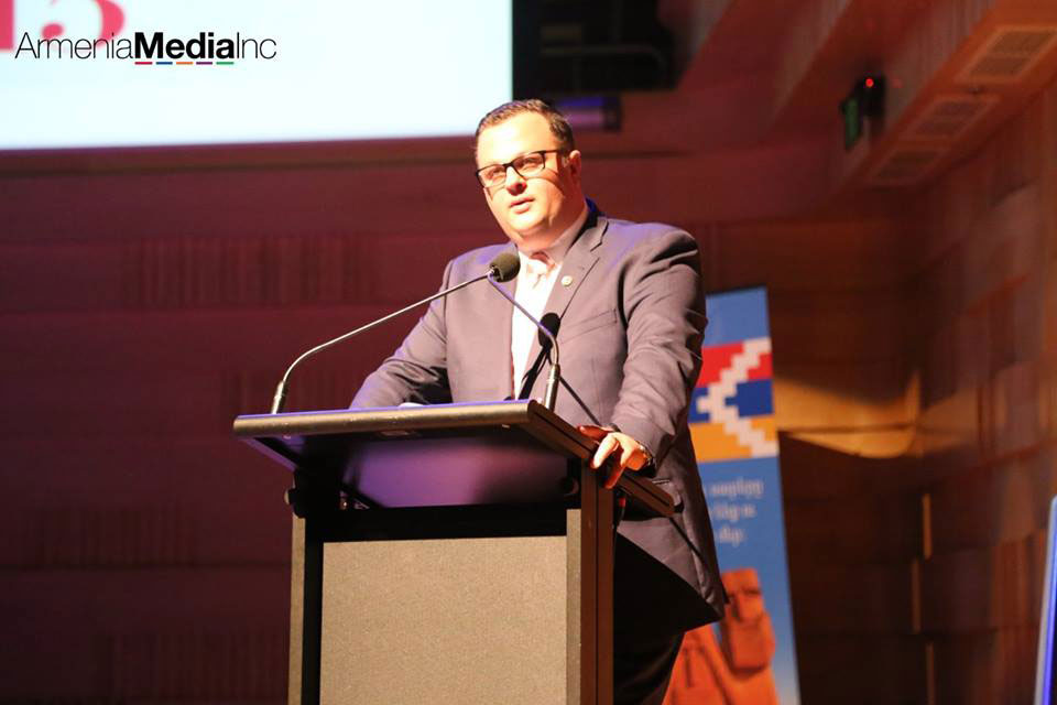 australia-(1)_112915