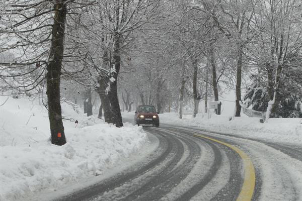 Lebanon-snow_012416