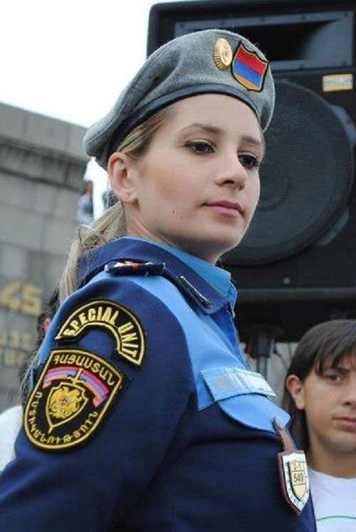 nayiri-army-female4-(1)