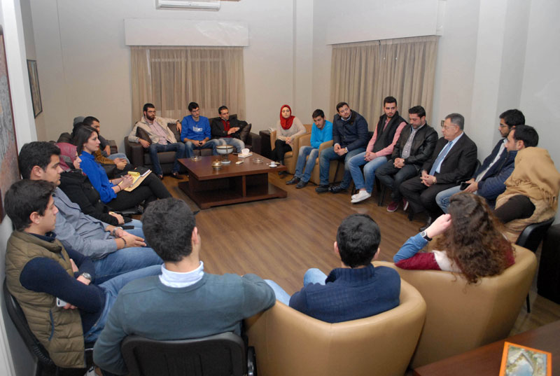 siniora_011016
