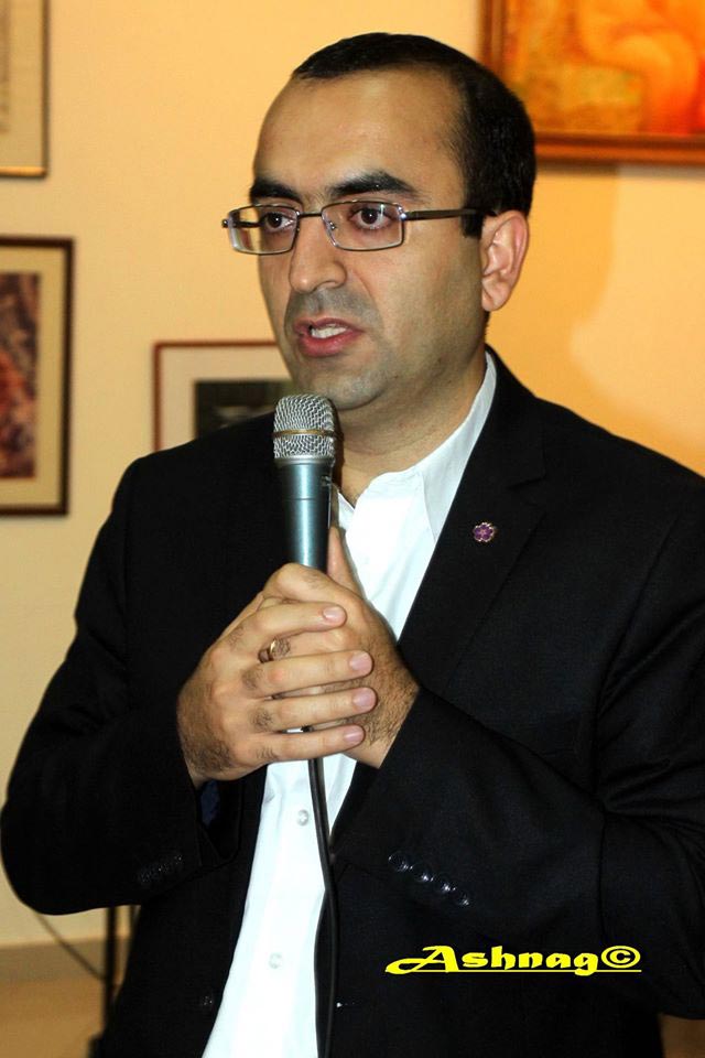 Մհեր Յովհաննիսեան 