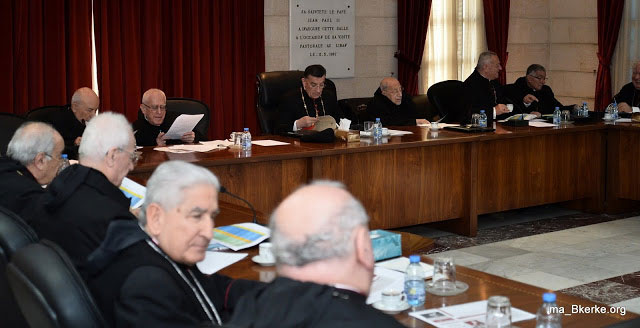 Եպիսկոպոսներու խորհուրդի նիստէն պահ մը