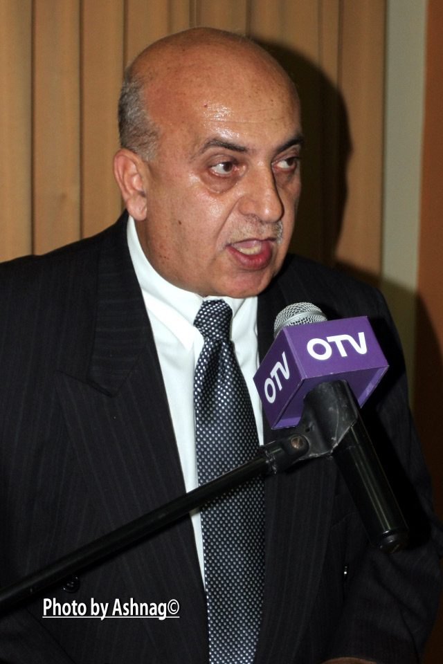 Համբիկ Միսաքեան