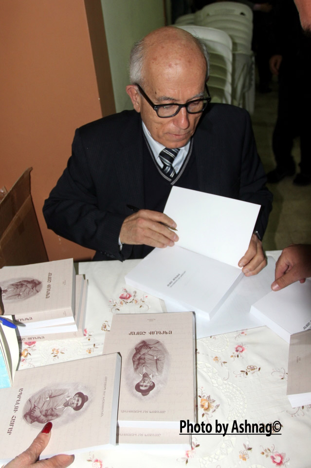DerKhatchadourian6_31116