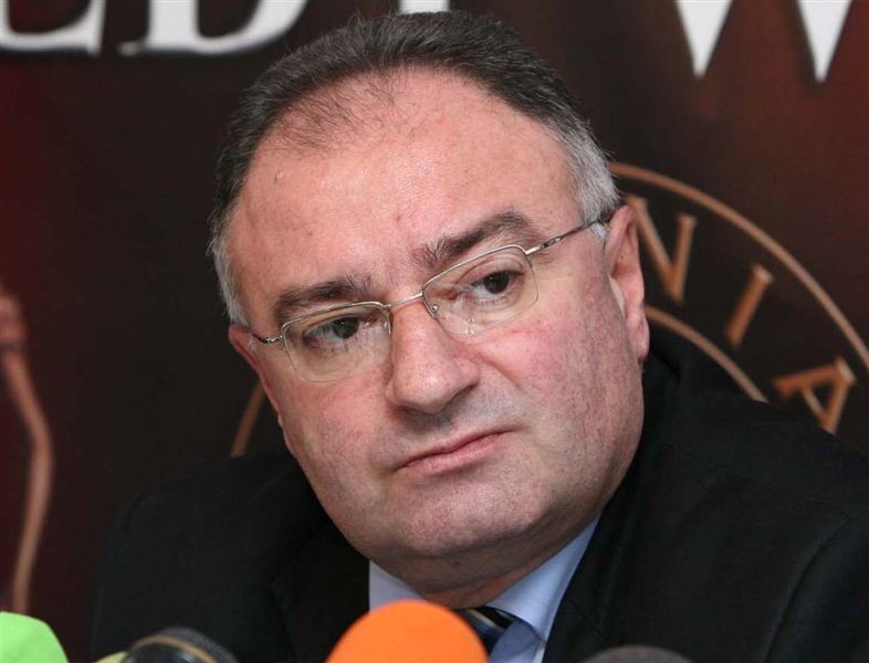 Հրայր Կարապետեան