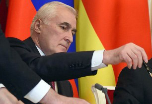 Լէոնիտ Թիպիլով