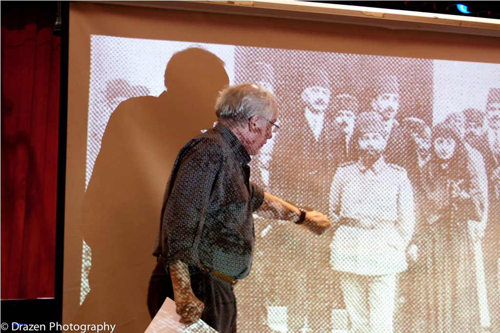 27 ապրիլ 2012-ին Ֆիսք Շարժայի մէջ դասախօսութեամբ մը կը ներկայացնէ Հայոց Ցեղասպանութիւնը