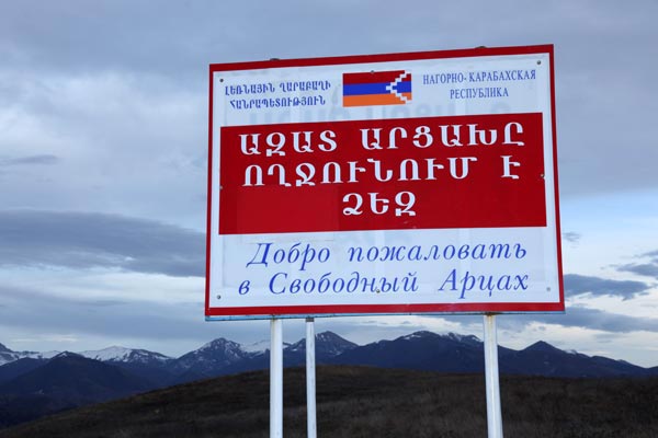 free-artsakh-welcomes-you_0