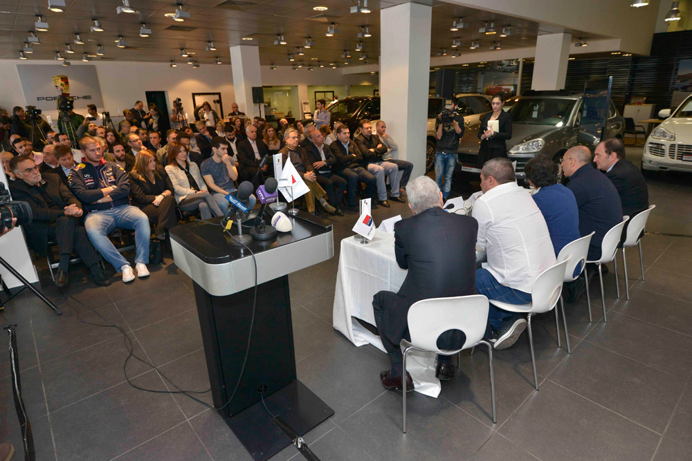 press_32216