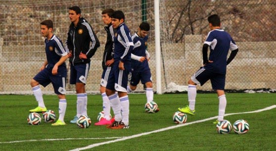 under-19_022916