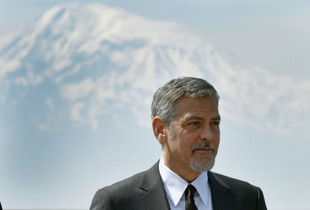 Clooney_42916