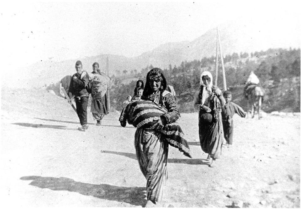 armenian-genocide_women&Children_42116