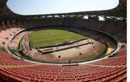 napoli_maradona_33116