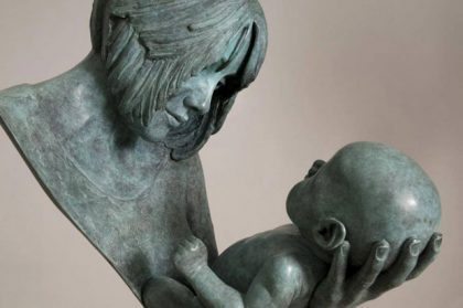 My-mother,-in-love-with-her-baby_51216