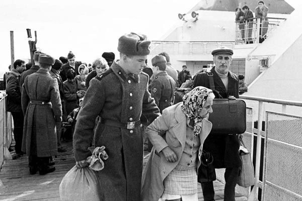 Refugees_52516