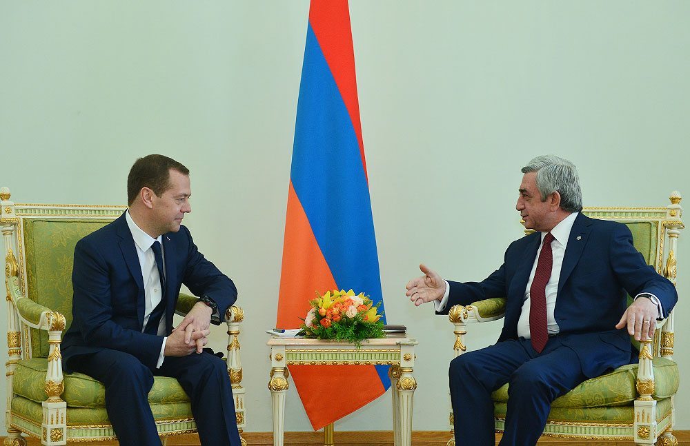 Sargsian-Medvedev_52016