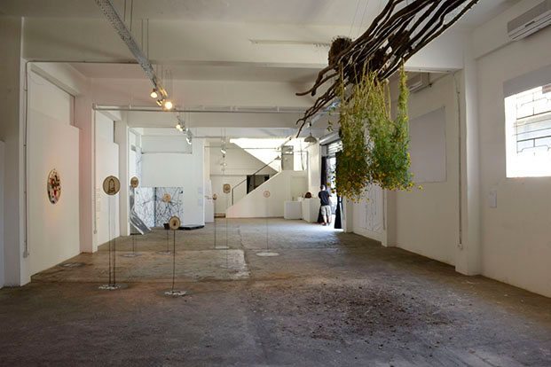 charbel_samuel_aoun_alors-on-descend-2015-installation-with-wild-seasonal-plants_4