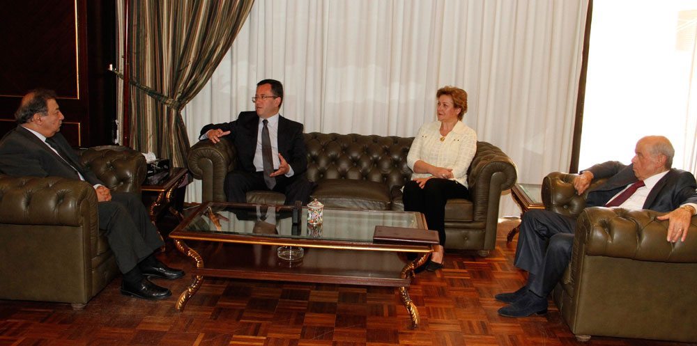 Հայաստանի Դեսպան Սամուէլ Մկրտչեան Ծանօթացման Հանդիպում Մը Ունեցաւ Քաաքիի Հետ