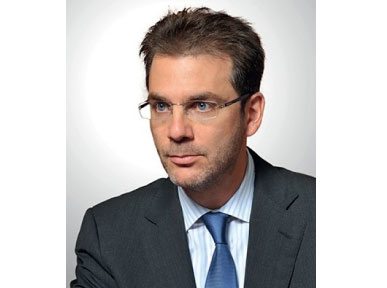 Երեսփոխան Ռոպեր Ֆատել Հրաժարեցաւ