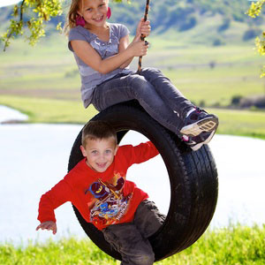 tire_swing_1382731396