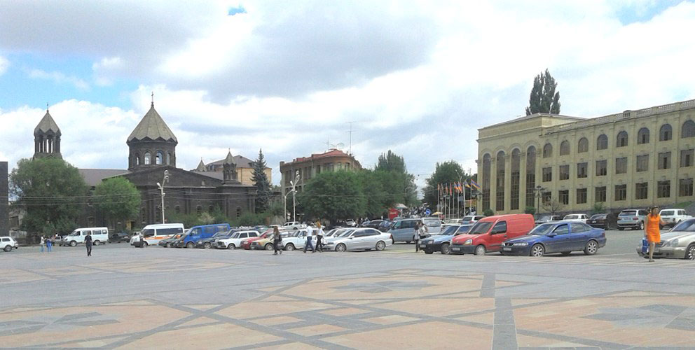 Գիւմրի Հրապարակը