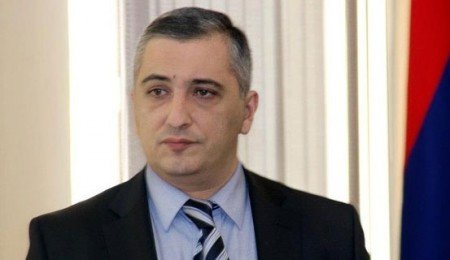 Aharonian_72916