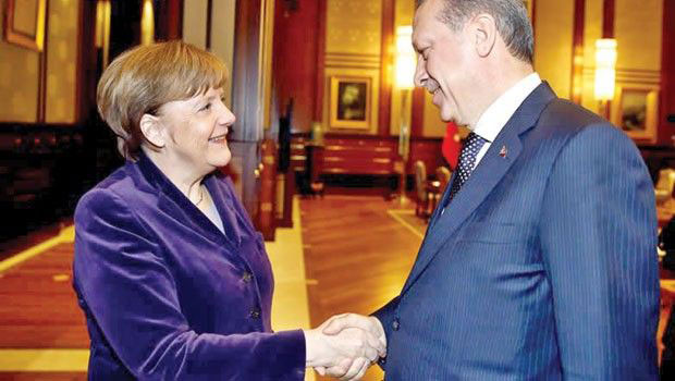 Merkel-Erdogan_70816