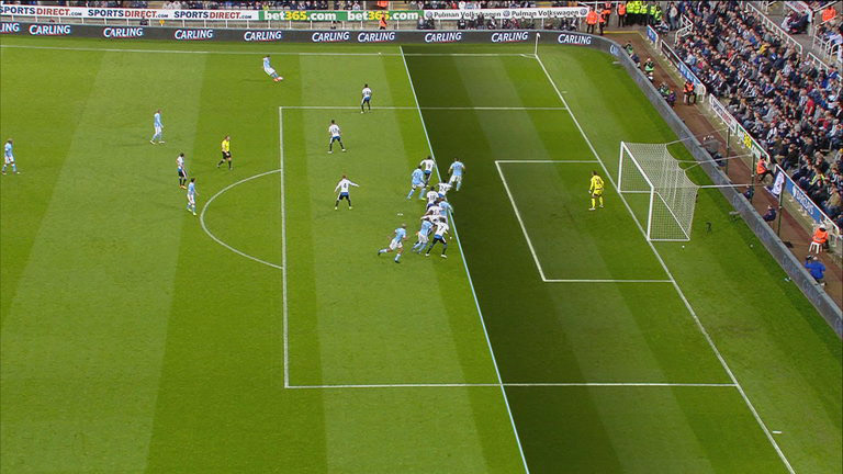 OFFSIDE_72816
