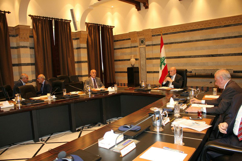 salam_cabinet_meeting_71816