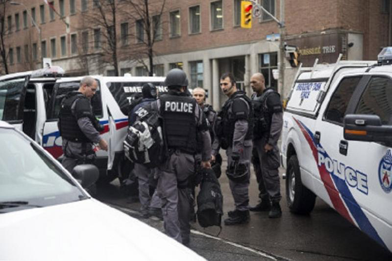 Canadian-police_81116