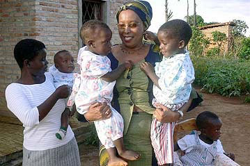 MargueriteBarankitseBurundi_82416