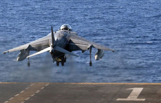 Ամերիկեան Օդուժը Կ՛աշխուժացնէ Սըրթի Մէջ  ՏԱՀԵՇ-ի Դիրքերուն Դէմ Կատարած Իր Հարուածները