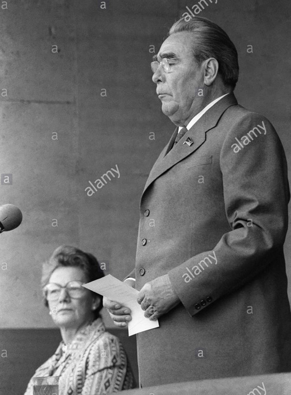 brezhnev-XXII-opening-olympics