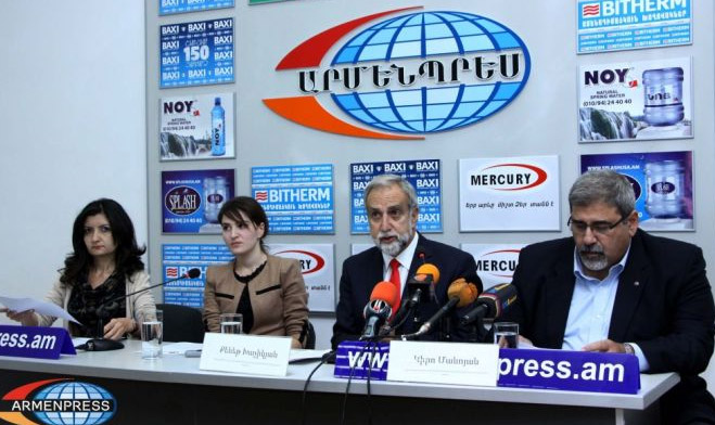 khatchikian_manoyan1_92816