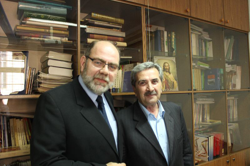Իրանի խորհրդարանի երկու հայ պատգամաւորները` Կարէն Խանլարեանը եւ Ժորժիկ Աբրահամեանը