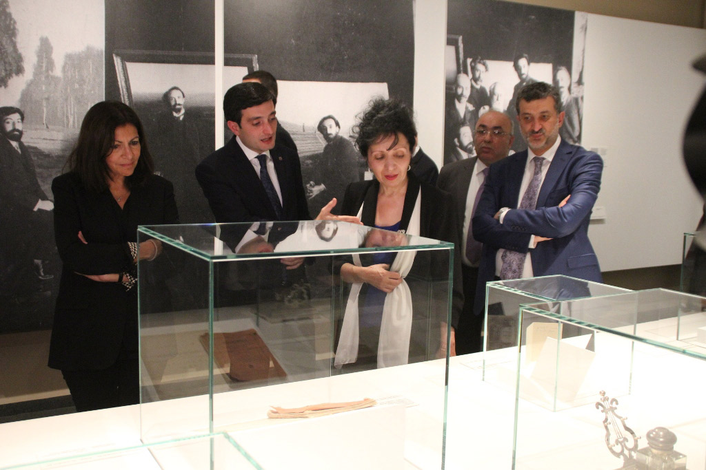 anne-hidalgo_101216