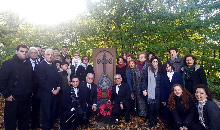 london_gomidas_11616